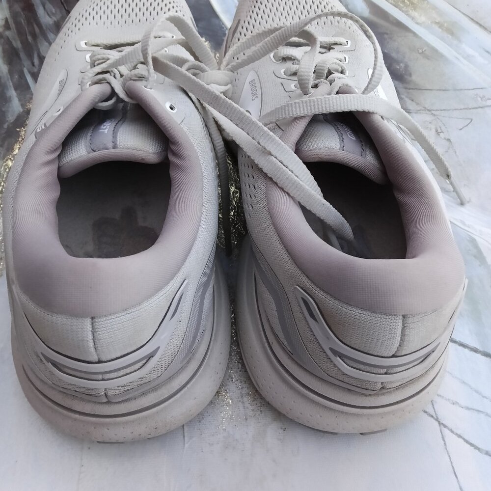 Brooks women's sneakers - Picture 3 of 4